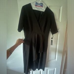 MAGGY LONDON BNWT WRAP DRESS SIZE 4
